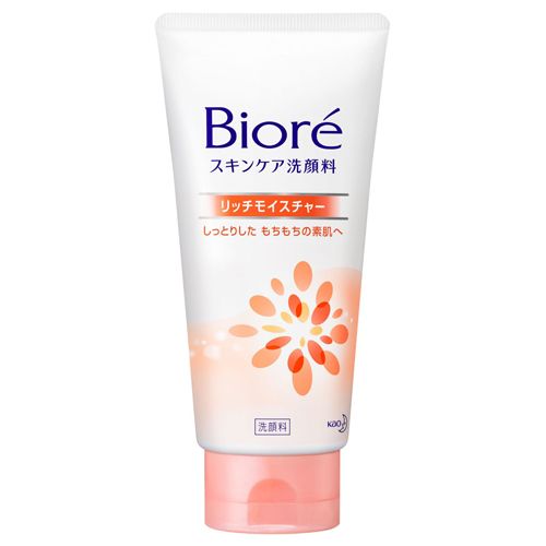 Kao Biore Smooth Skin Moisture Face Wash 130g